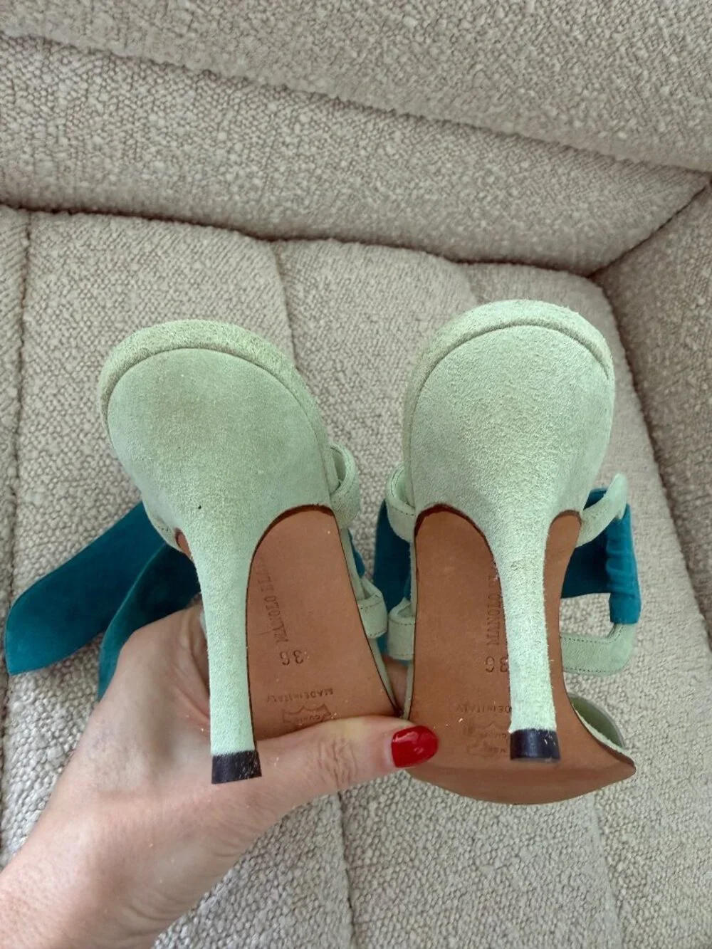 Extremely Rare Manolo Blahnik Sandals - Picture 5 of 7